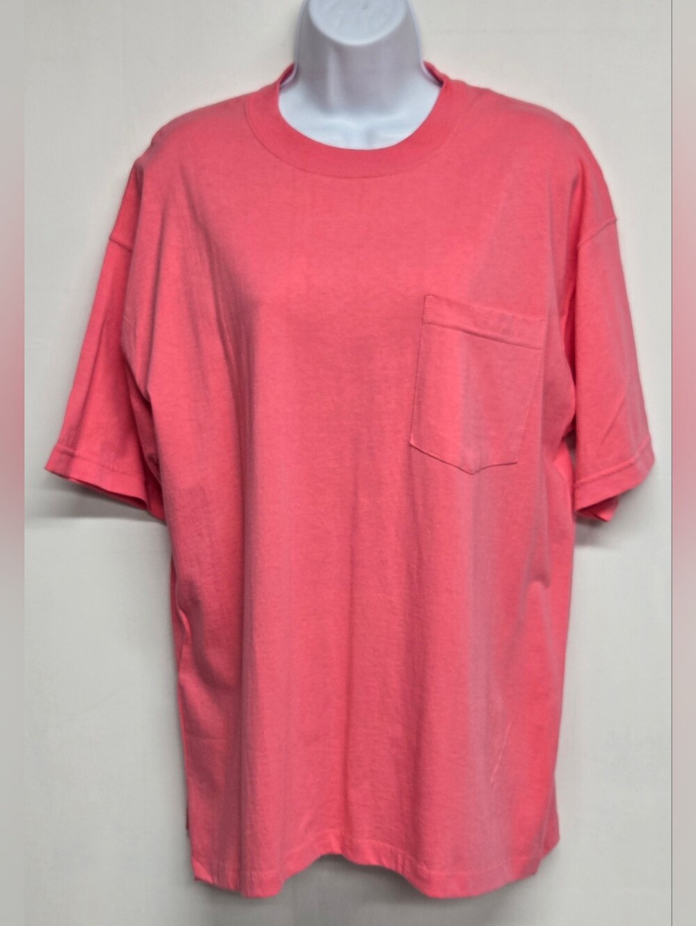 Clovelly M Coral Short Sleeve Tee Top Crew Pullover Vintage 100% Cotton